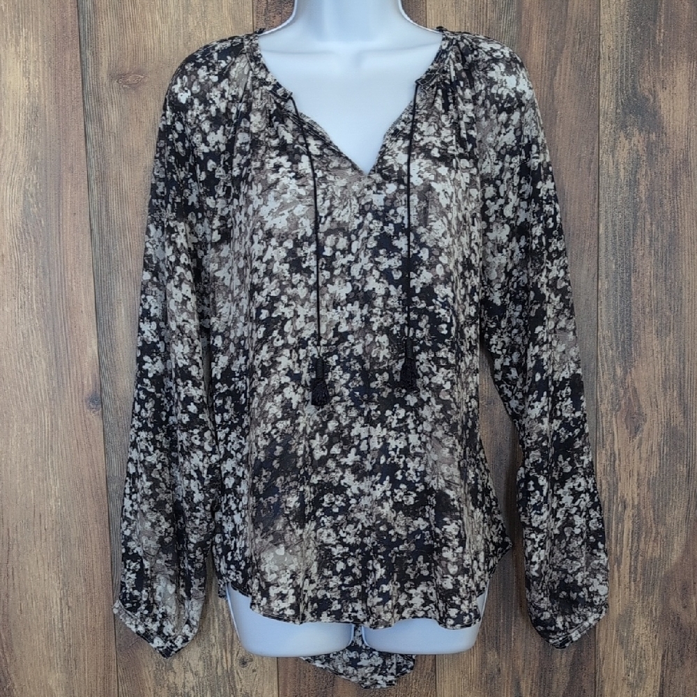 Simply Vera Vera Wang Floral V Neck Blouse L L114